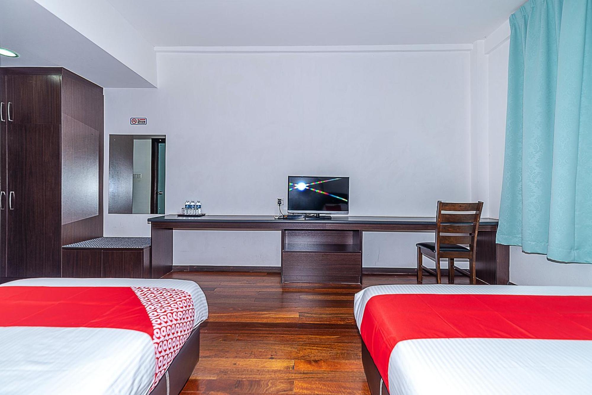 Eagle Wood Garden Hotell Membakut Exteriör bild