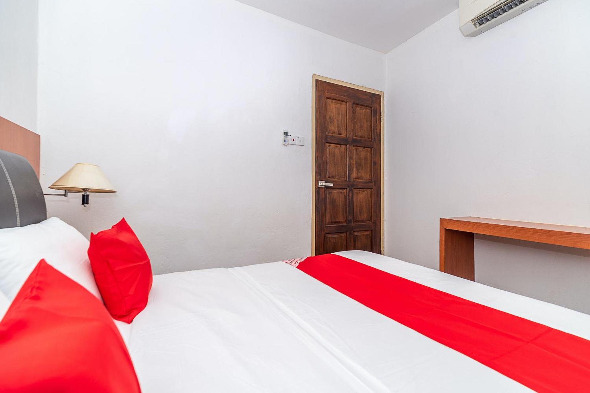 Eagle Wood Garden Hotell Membakut Exteriör bild